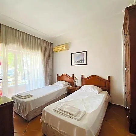 Hotel apartamentowy Asterina 4*