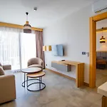Asterina 4*
